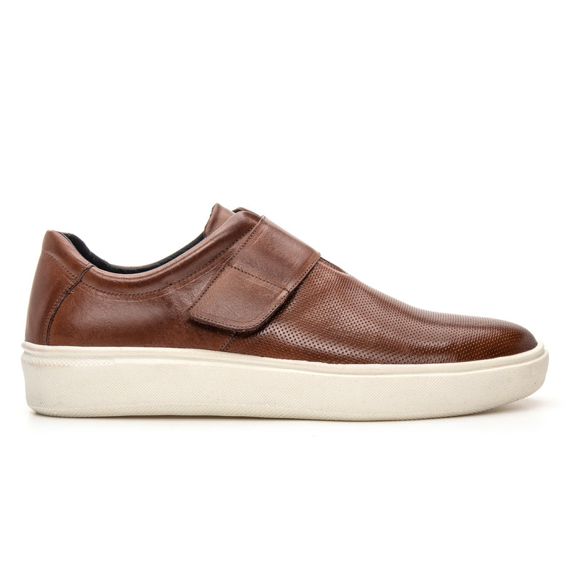 TENIS CASUAL 5002 WHISKY